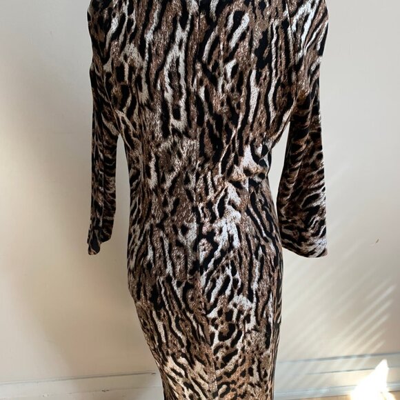 T Tahari BNWT Animal Print Sheath Dress New - Picture 3 of 6